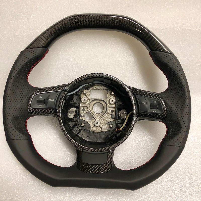 DCTMS Custom Audi R8 Steering Wheels - NO CORE EXCHANGED REQUIRED ...