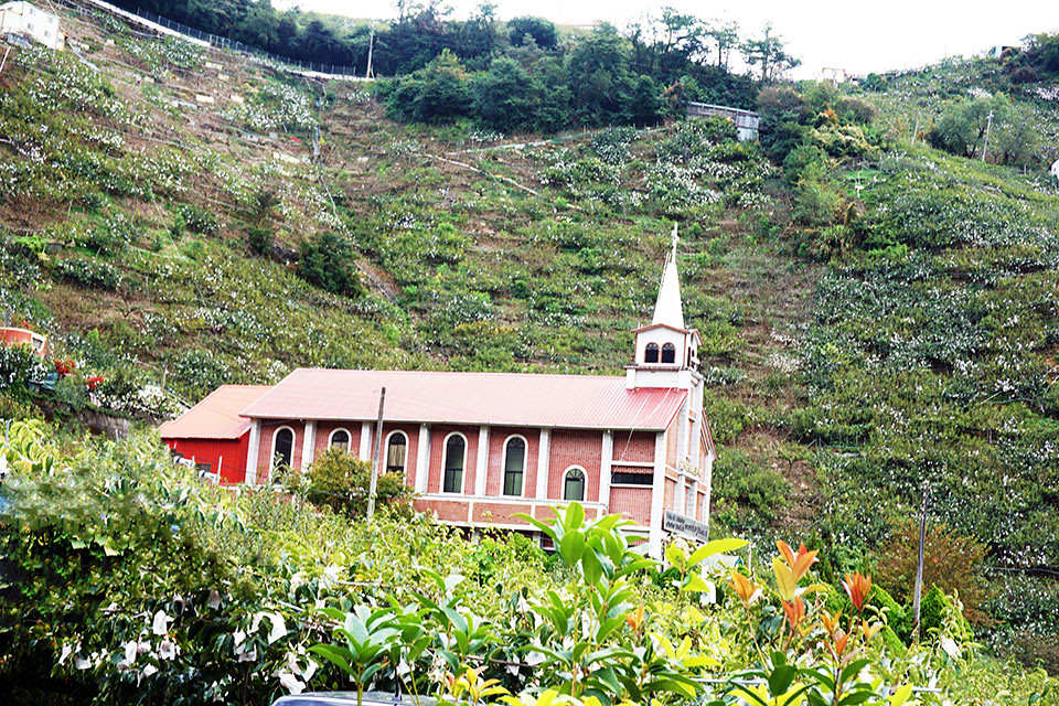 環山教堂