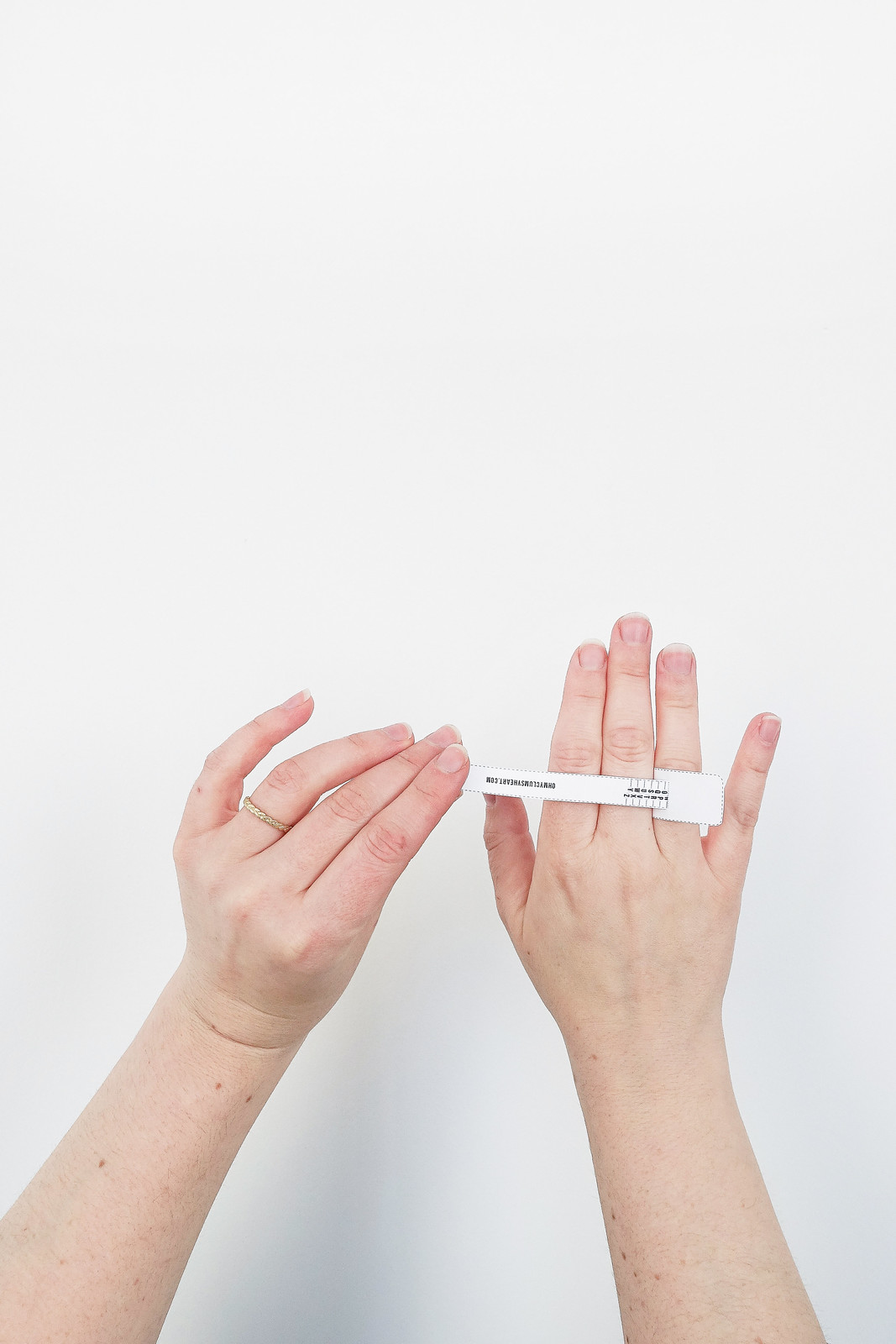 A Beginner's Guide To Minimal Jewellery