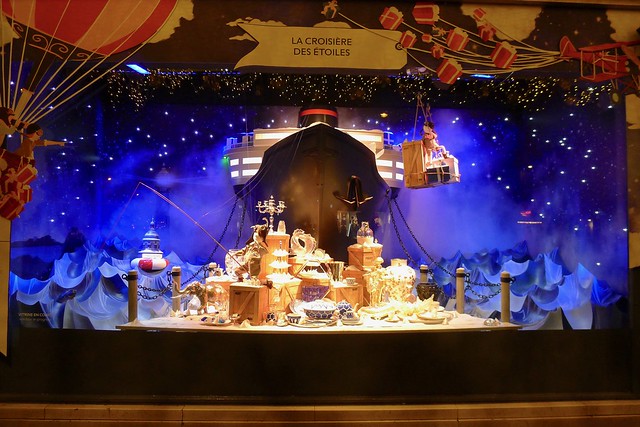 Printemps - vitrines de Noël 2017, Paris