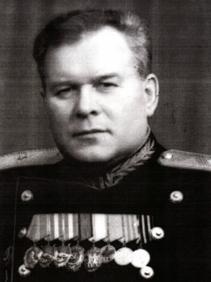 Vasily Blokhin: así es como la URSS convirtió en un héroe al mayor verdugo de la historia 39776886384_3f2228d3a9_b