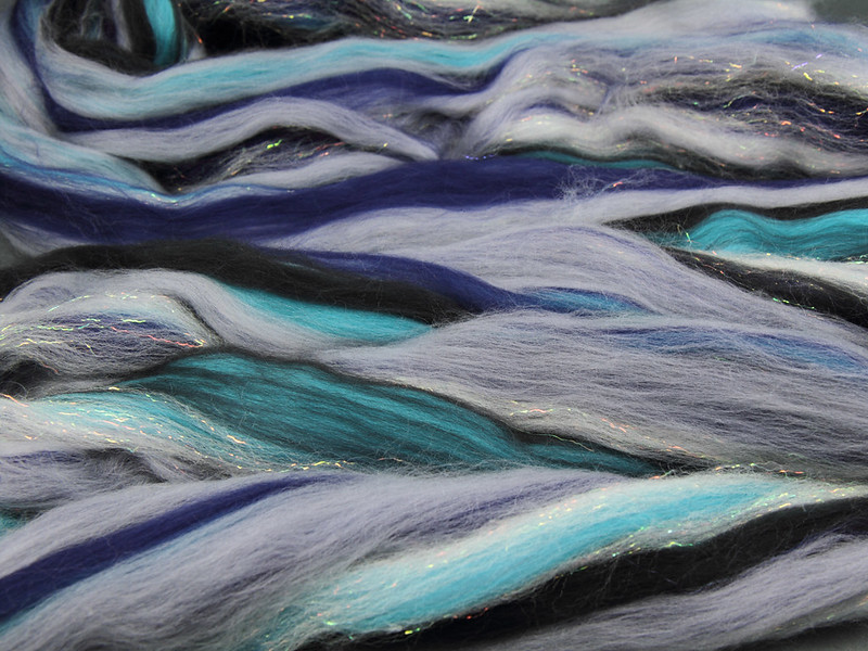 Rebel Blend extra fine Merino and Stellina combed top/roving spinning fibre 125g – ‘Sea Squall’