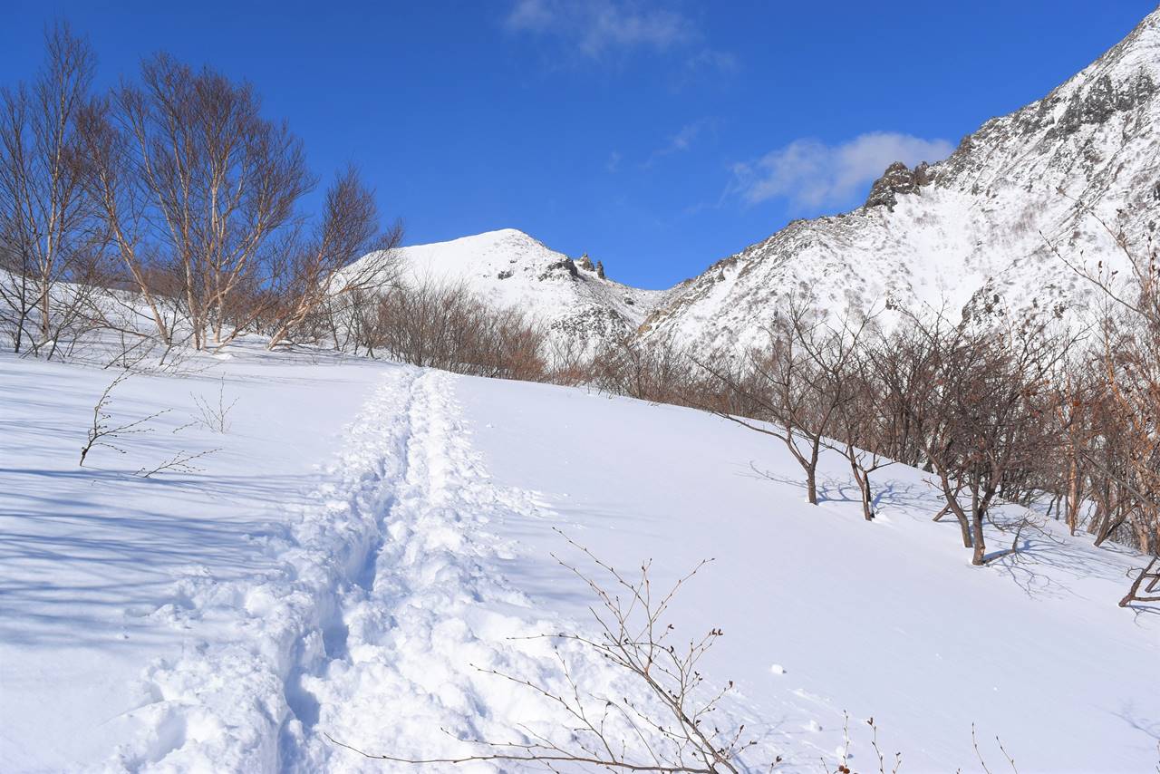 冬の那須岳登山道