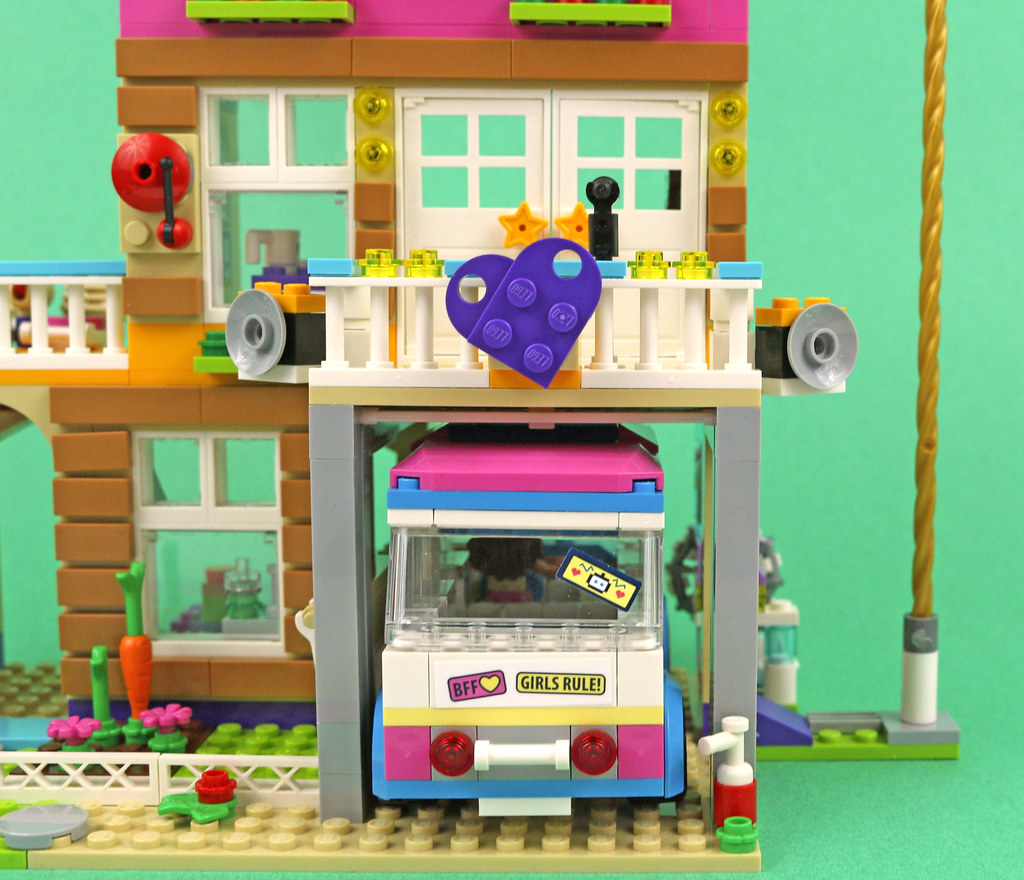 pork Shabby carpet Review: 41340 Friendship House | Brickset: LEGO set guide and database