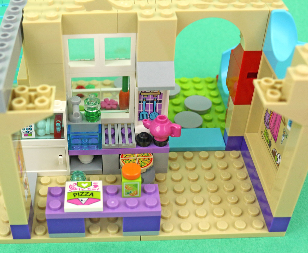 LEGO 41340 Friendship House review Brickset