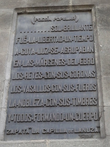 Monumento al Justicia de Aragón