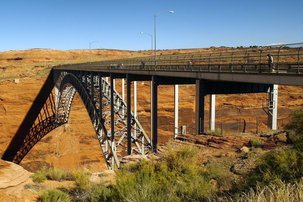 Glen Canyon Dam Bridge, US 89, Page, Arizona, October 10, 2015 (Pentax K-3 II from 36°56'07.0"N 111°29'07.8"W)
