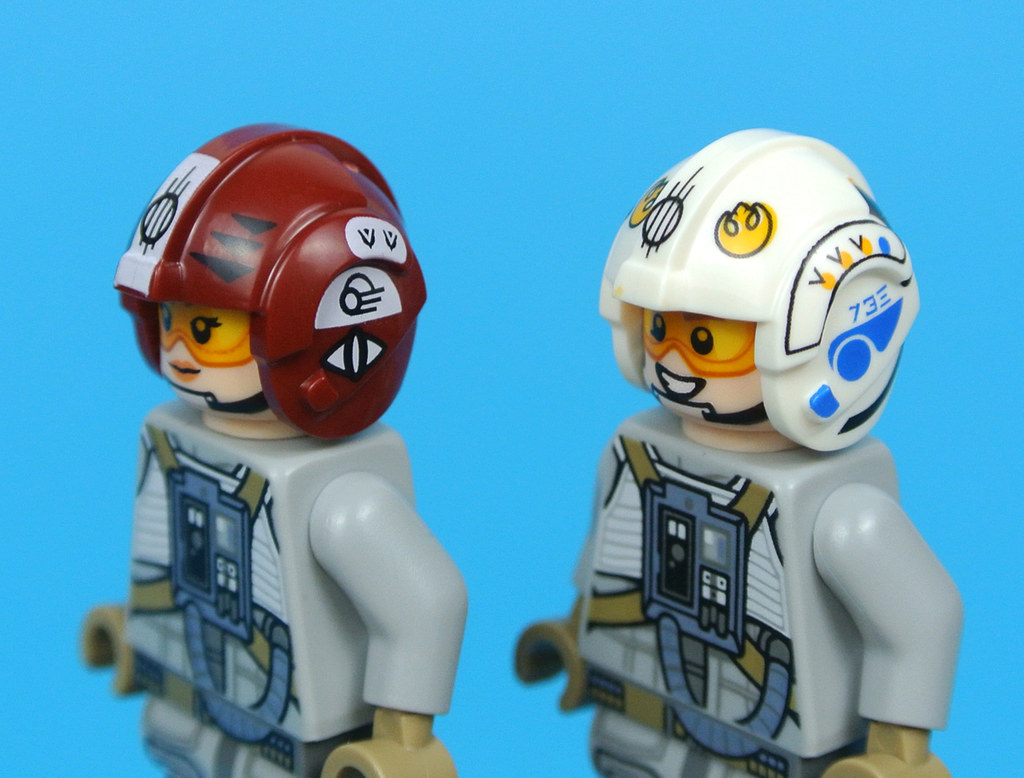 LEGO Star Wars 75204 Sandspeeder revealed from The Last Jedi [News