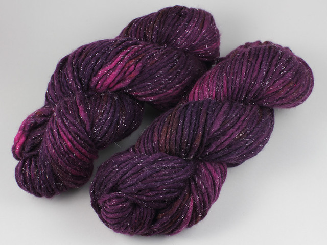 Phlump Merino – hand-dyed super chunky superwash Merino wool sparkle yarn 200g – ‘Dancing in the Dark’