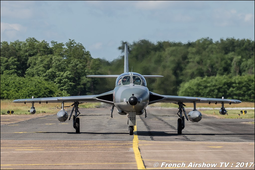 AmiciDellHunter , Hunter T.68 - J-4201 - HB-RVR , Fly in LFBK 2017 , Fly-in Saint-Yan 2017 , Meeting Aerien 2017