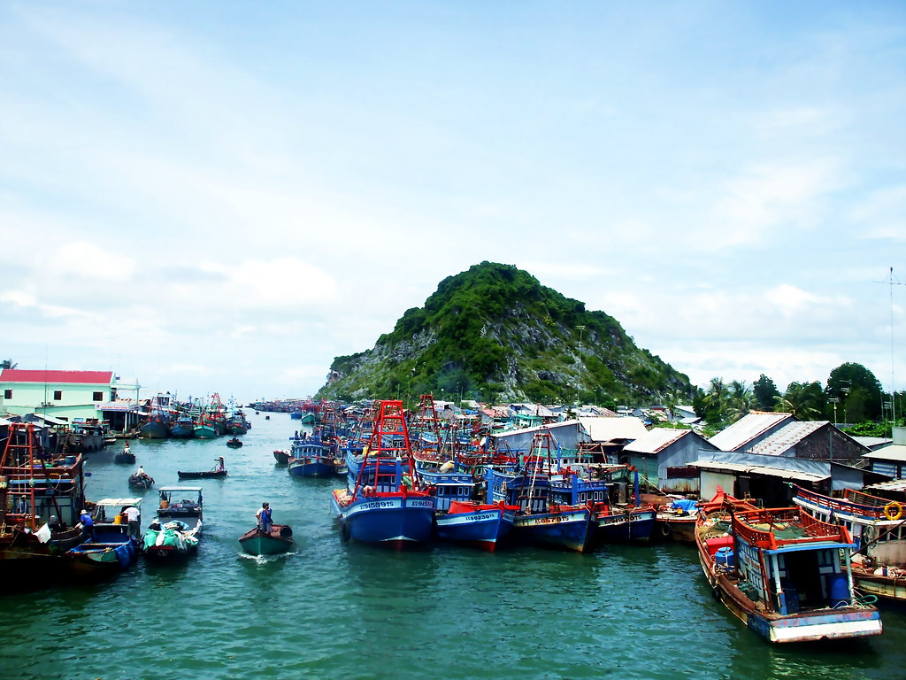 漁業是越南溪江（Kiên Giang）的重要經濟來源之一。圖片來源：Bùi Thụy Đào Nguyên/維基百科（CC BY-SA 3.0）