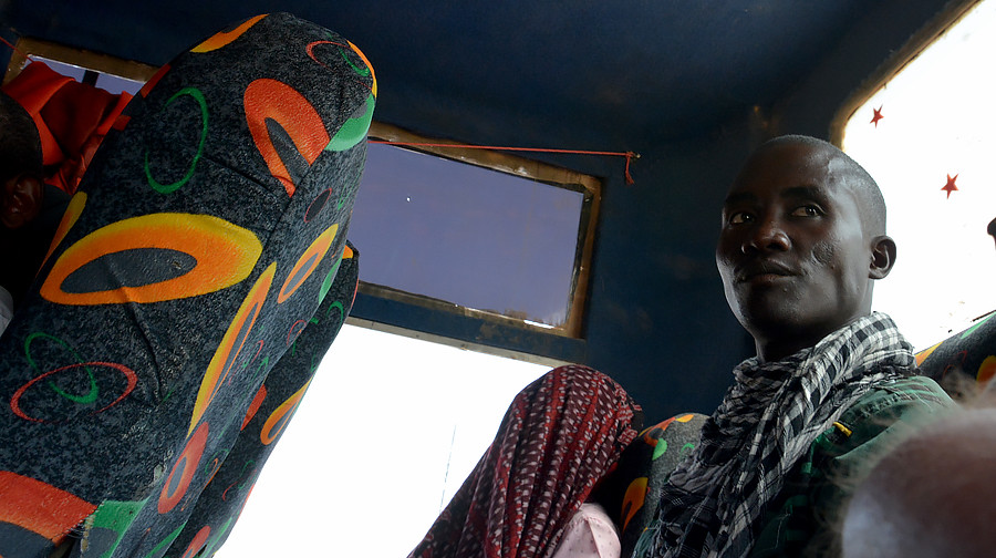 Африканский трип — часть 5 Мояле, Кении, потом, инспектор, несколько, этого, чтобы, здесь, автобус, просто, Билха, километров, Найроби, только, можно, дороге, сторону, очень, город, Микаэль