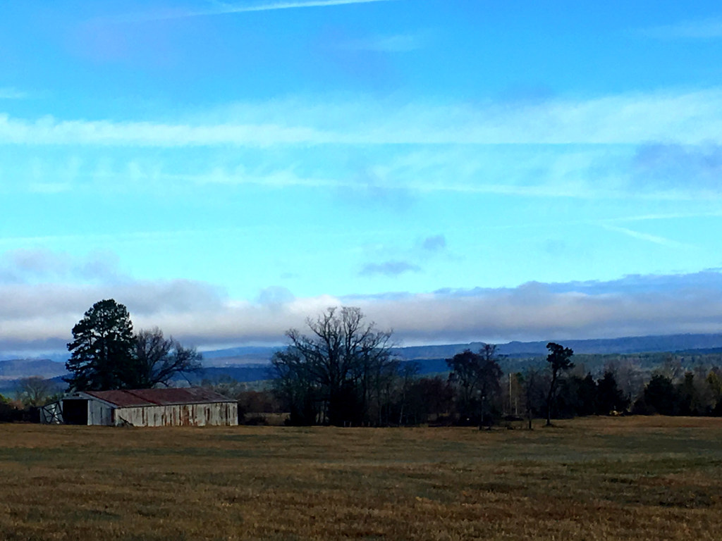 Today’s photo: Crisp morning (39°) over the Ozarks, west central Arkansas, February 22, 2018 (Apple iPhone 6s, filter: flickr’s “food”) 
