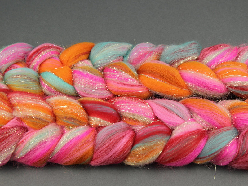 Rebel Blend extra fine Merino and Stellina combed top/roving spinning fibre 125g – ‘Mumbai’