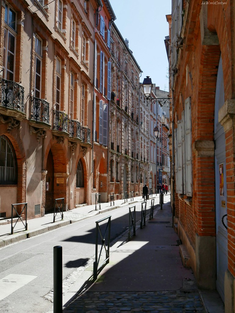 Quartier Saint-Etienne à Toulouse | La World Coolture | Flickr
