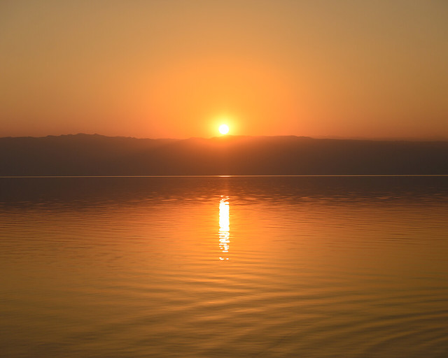 Puesta de sol en el Mar Muerto