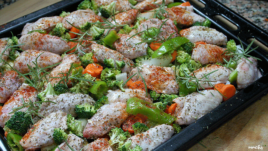 Receta de cómo hacer pollo al horno con verduras