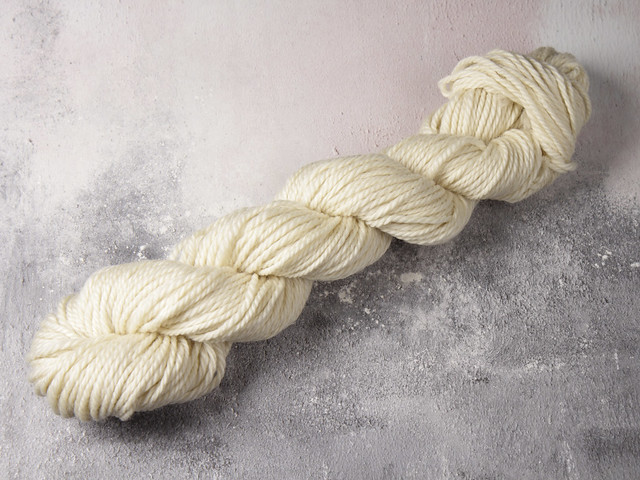 Fine Merino Chunky pure wool 100g – undyed/natural
