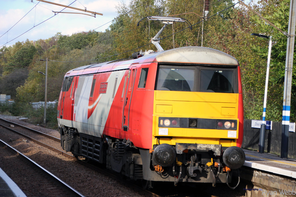 91119 'Bounds Green INTERCITY DEPOT 1977-2017' | LNER Class … | Flickr