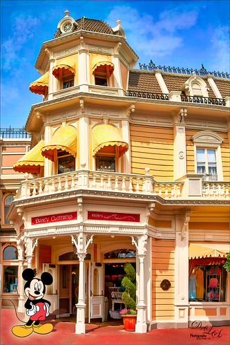 Image of the Yellow Shop on Main Street USA at the Magic Kingdom, Orlando, FL