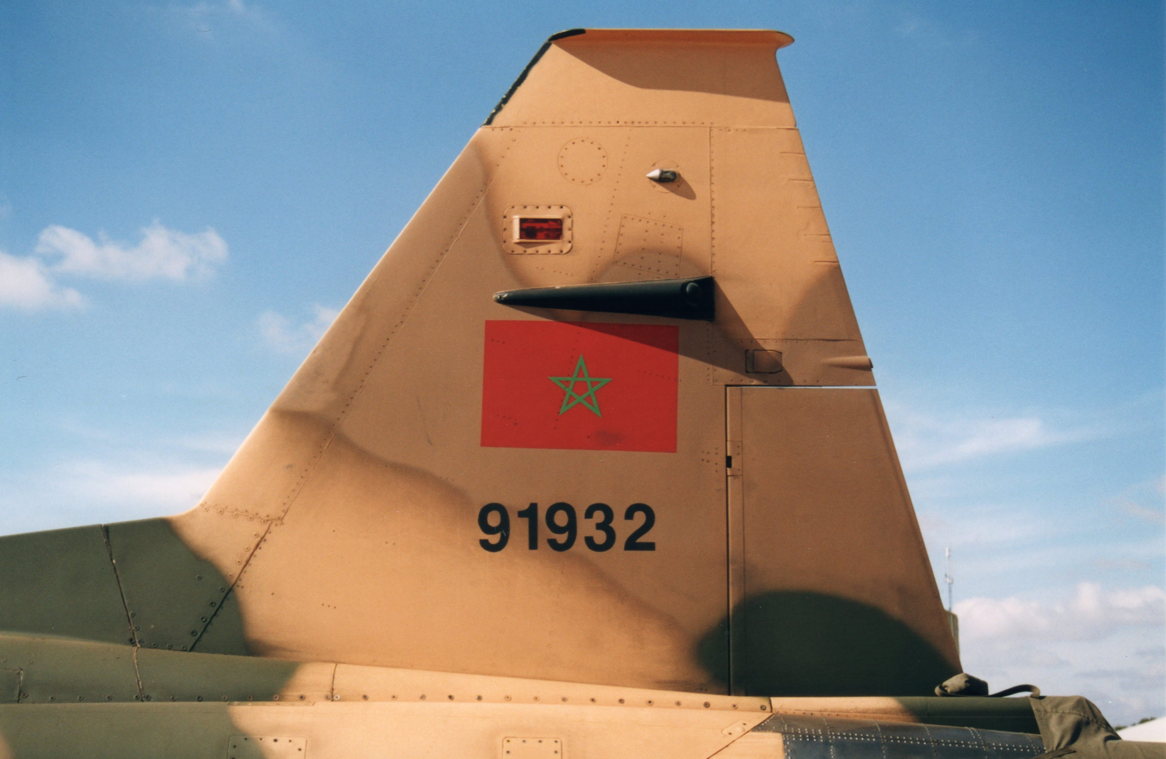 FRA: Photos F-5 marocains / Moroccan F-5  - Page 12 45767353025_d8b5cd138f_o