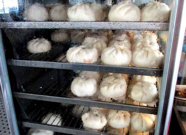 Steamed buns