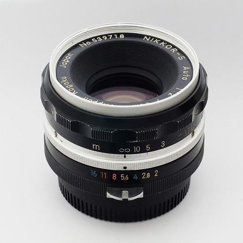 tokinon 50/1,4 - Standard Lens collection. : NIKKOR-S Auto 1:2 f