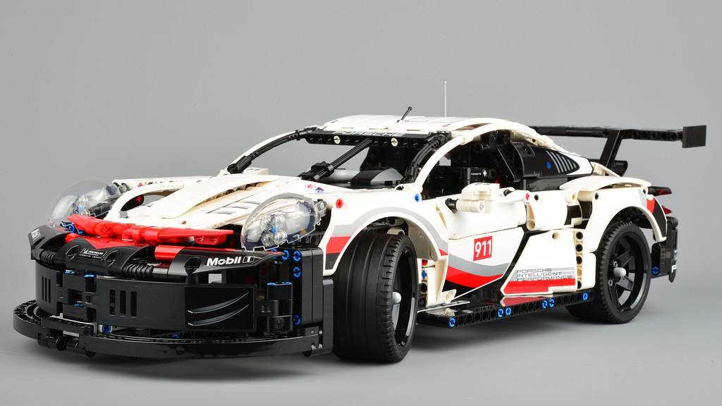 Colourful Exclusive Collectible Model LEGO 42096 Technic Porsche 911 RSR Race Car Advanced Building Set