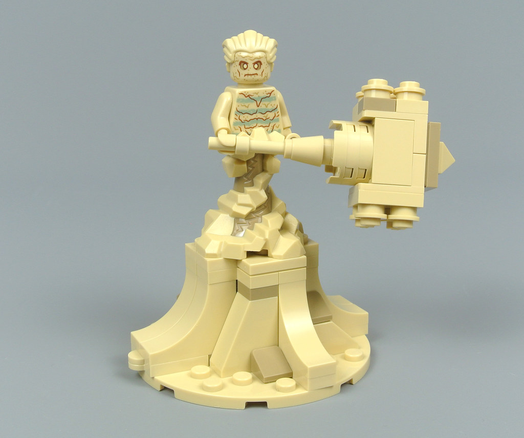 NEW Lego Sandman W/ swirling base minifig 76114 