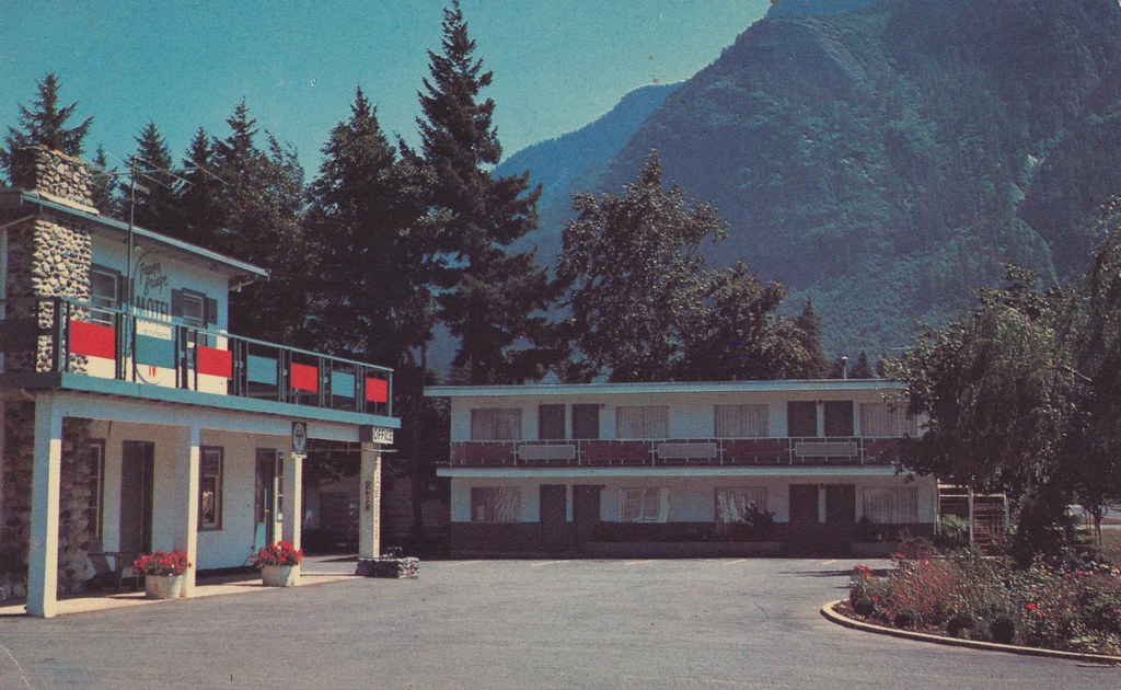 Fraser Bridge Motel - Hope, British Columbia