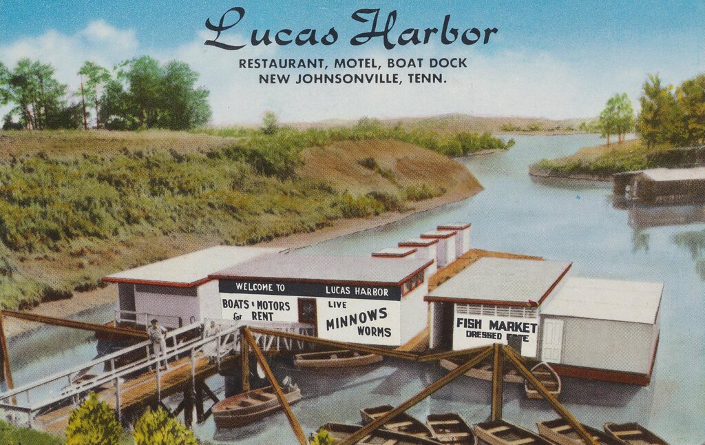 Lucas Harbor Motel - New Johnsonville, Tennessee
