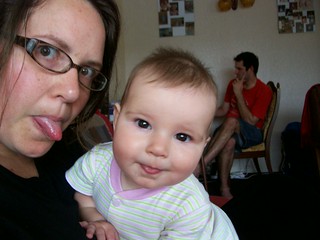 Mother-daughter tongue shot! | tchelseat | Flickr