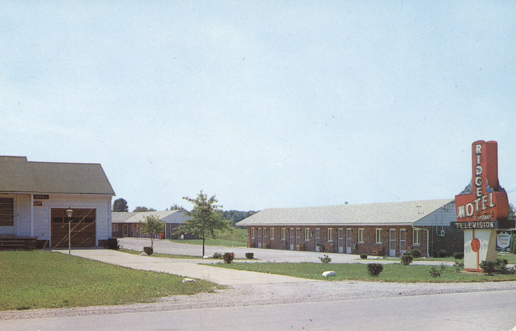 The Ridge Motel - North Ridgeville, Ohio