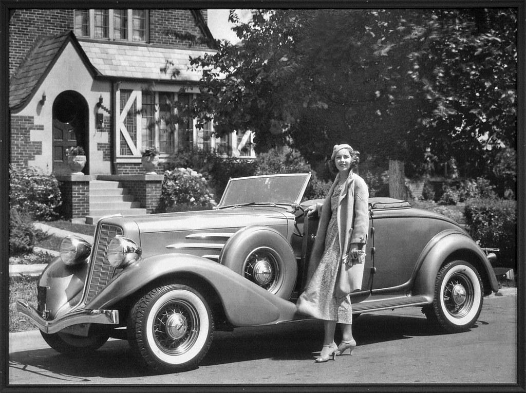 1934 Auburn period photo | Return visit to the Auburn Cord D… | Flickr