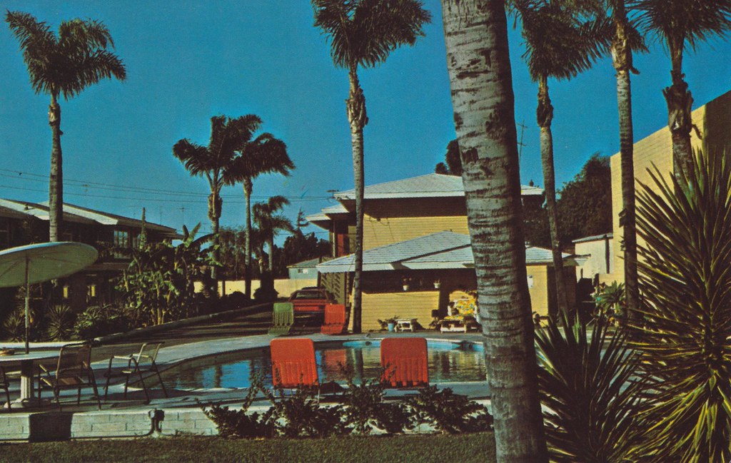 Desert Inn Motel - San Diego, California