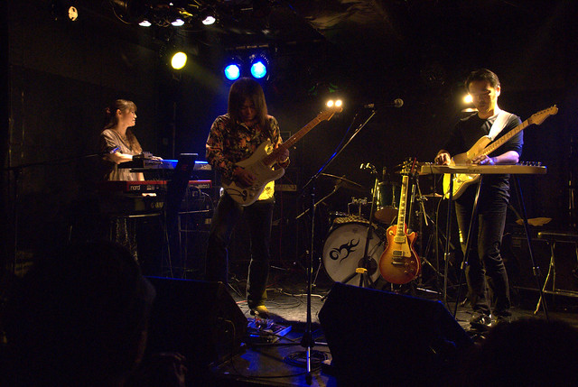 Kanae, the first live at Outbreak, Yotsuya Tokyo, 15 Dec 2010. 001