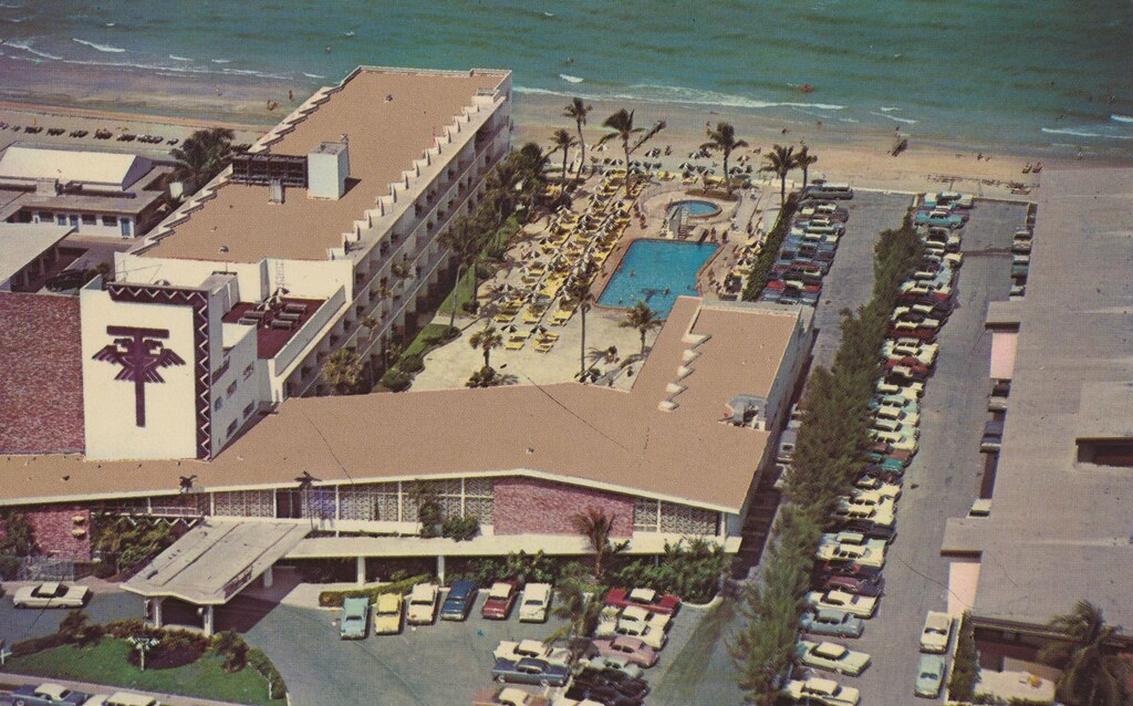 Thunderbird Resort Motel - Miami Beach, Florida