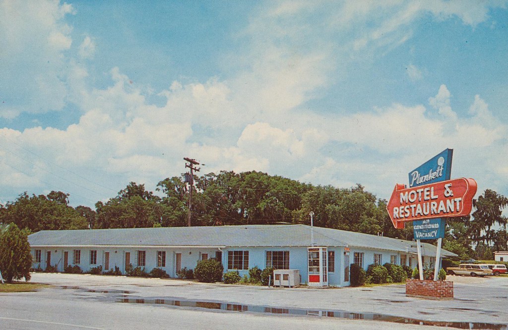 Plunkett's Motel & Restaurant - Branford, Florida