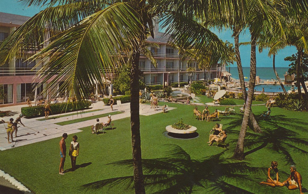Chateau Resort Motel - Miami Beach, Florida