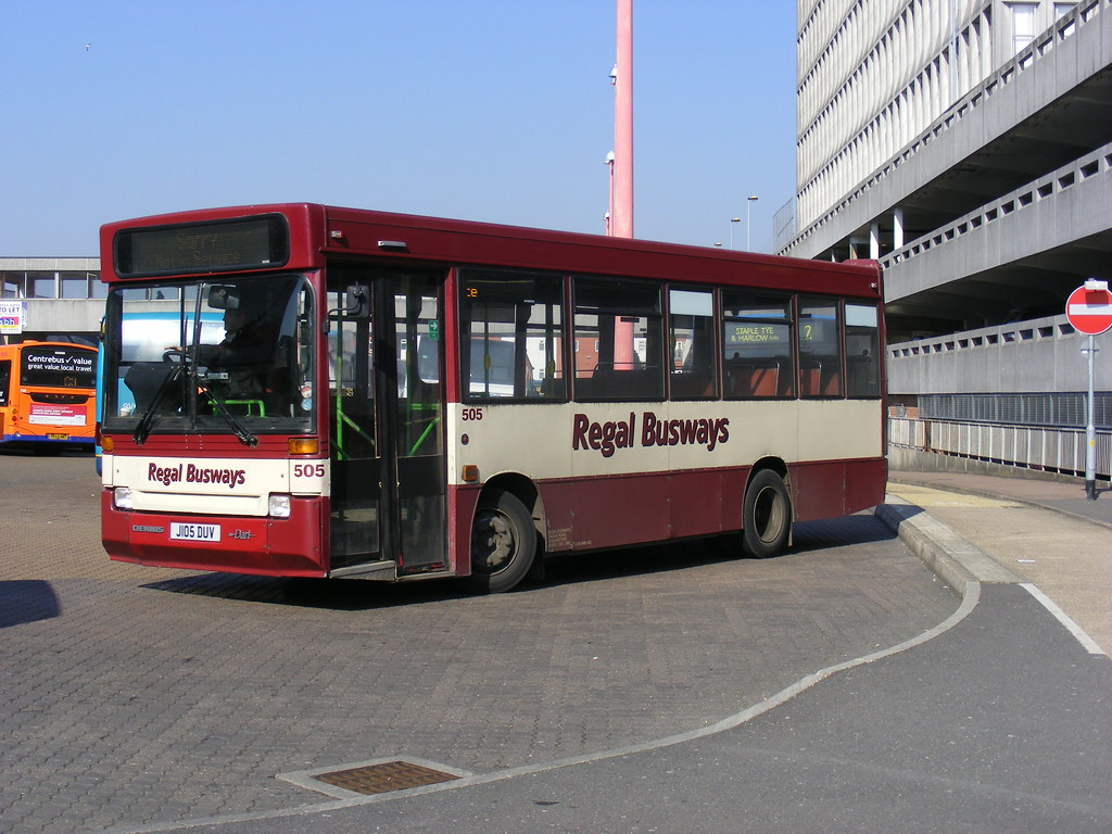 Chelmsford to harlow bus