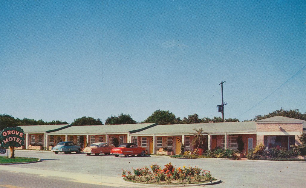 Grove Motel - Lake Wales, Florida