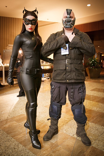 Catwoman and Bane | Ethan Trewhitt | Flickr