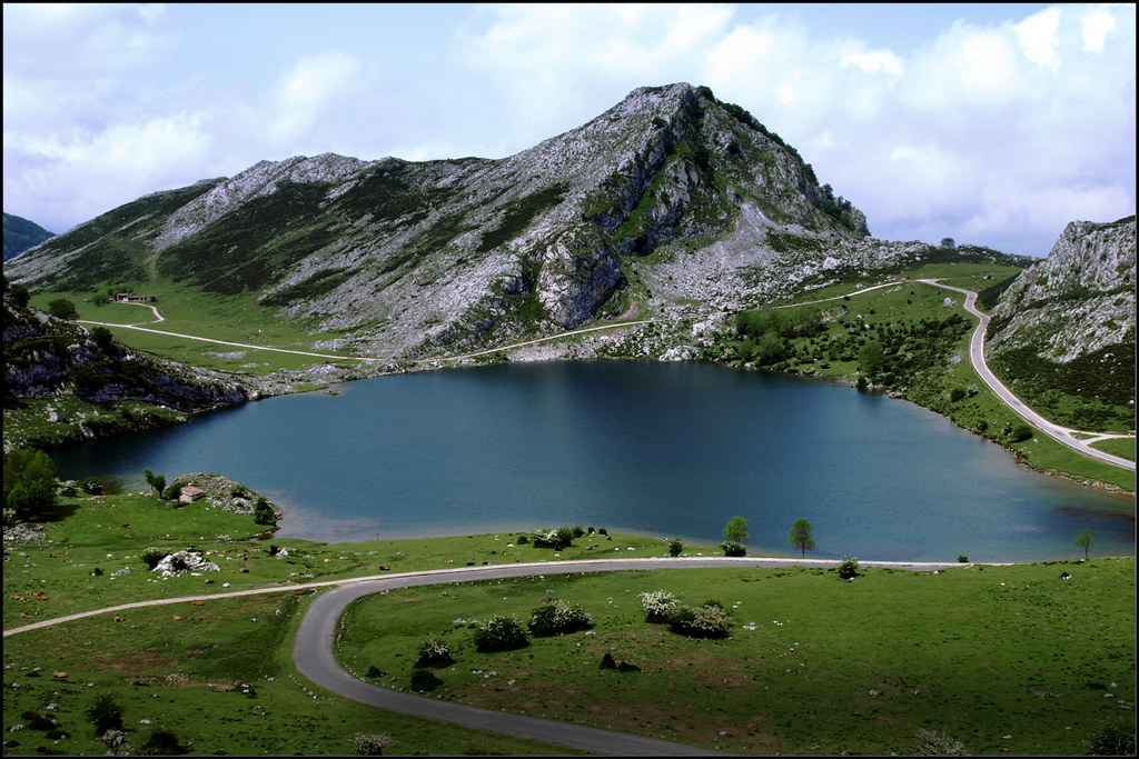Resultado de imagen de Covadonga lago