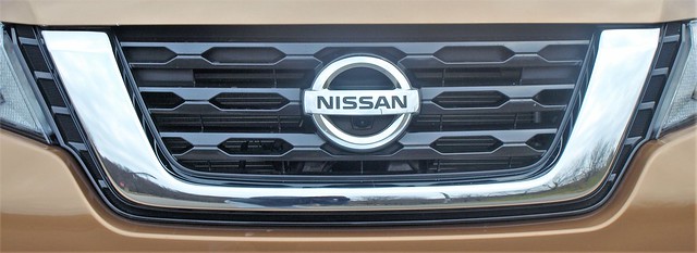 2017 Nissan Pathfinder 4WD Platinum