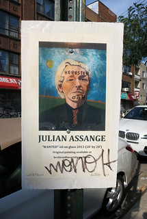 Wanted : Julian Assange | instagram.com/p/d4bFONGWUG | Flickr