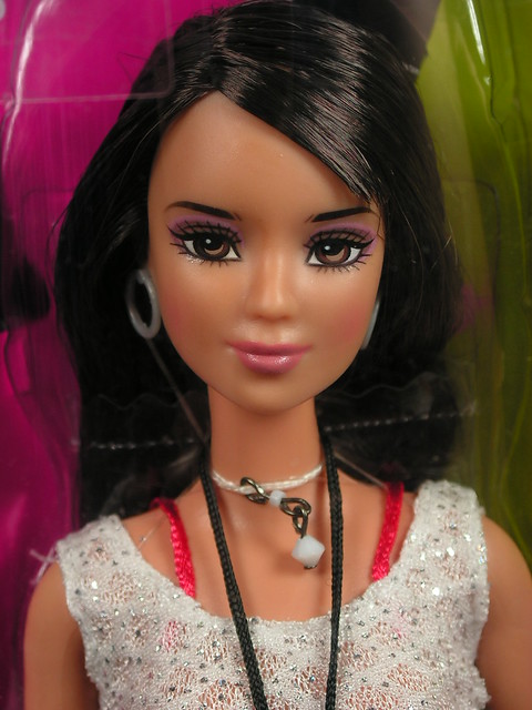 2005 Barbie Fashion Fever Girls Aloud Kayla J5479 (1)