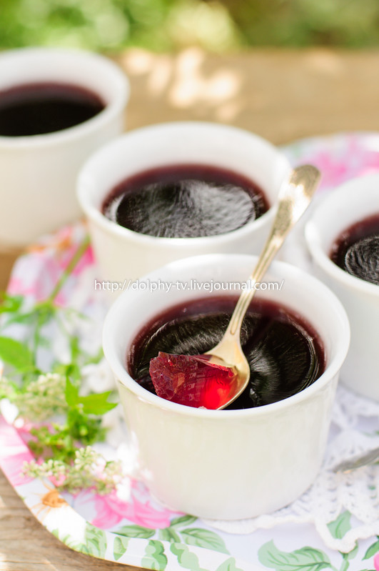 Berry Jelly Berry Jelly Jelly Made Of Black Currant Jam Flickr