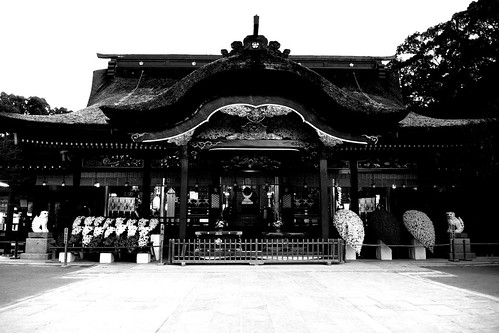Dazaifu Tenmangu Shrine in morning on NOV 26, 2016 (6)