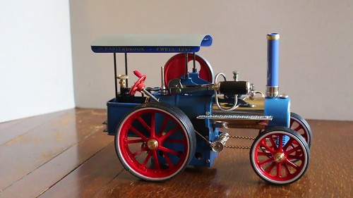 Replacement canopy for Wilesco traction engine