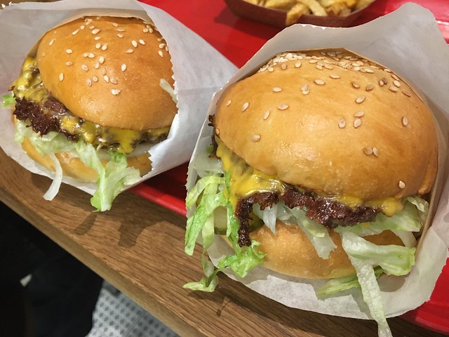 Cheeseburger - Popsons Burgers